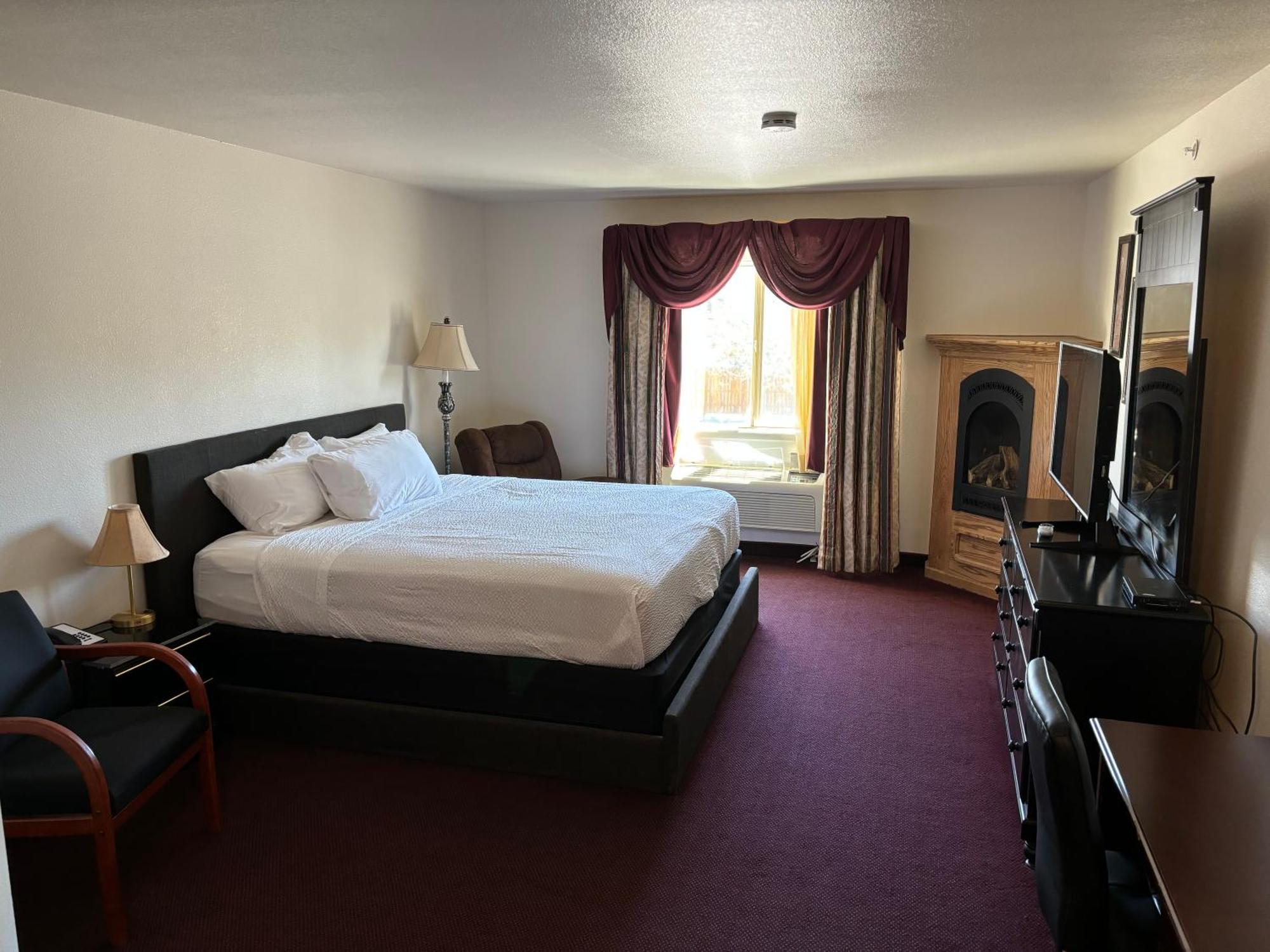 Super 8 By Wyndham Rexburg Hotel Exterior photo